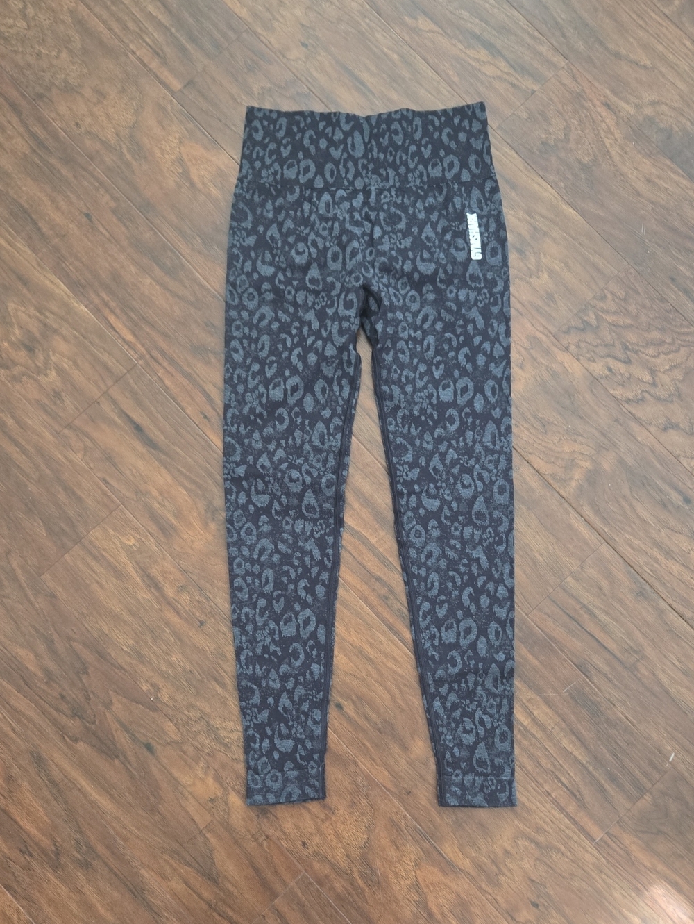 Gymshark Black & Dark Gray Leopard Print Kids Leggings_160